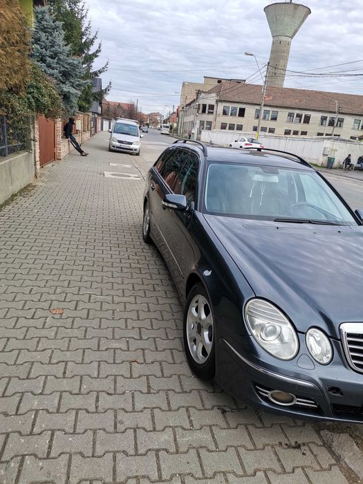 Mercedes w211 e class