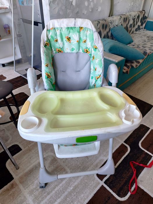 Продам стул для кормления