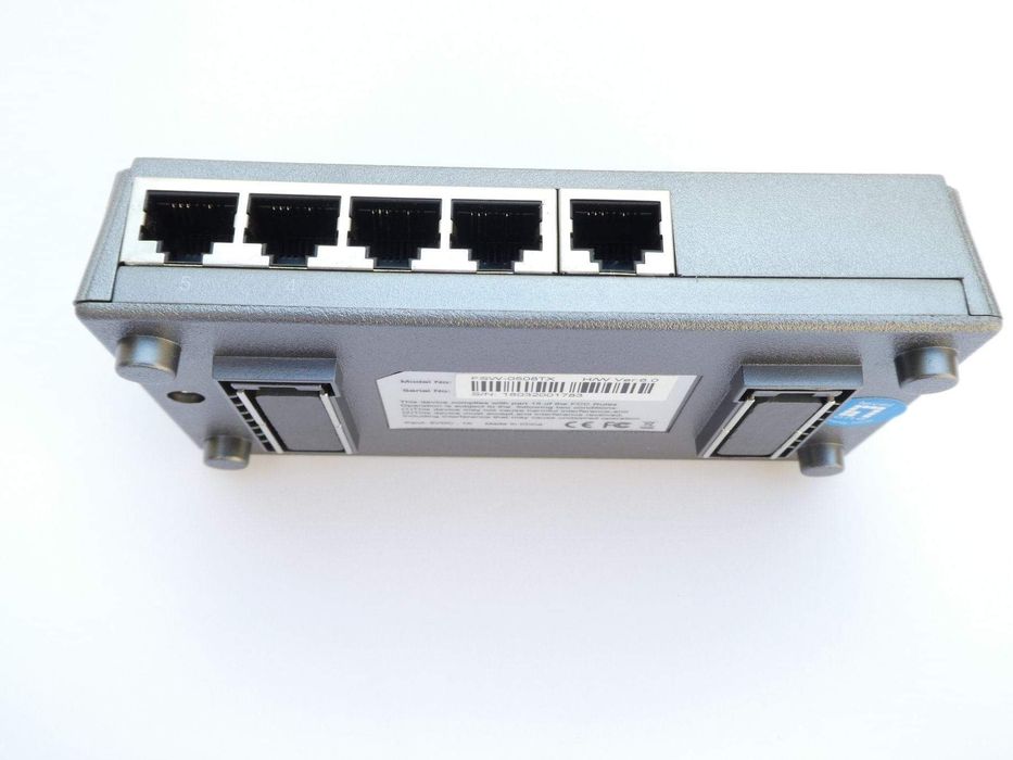суич LEVELONE, Германия, 5 порта, 10/100Mbps