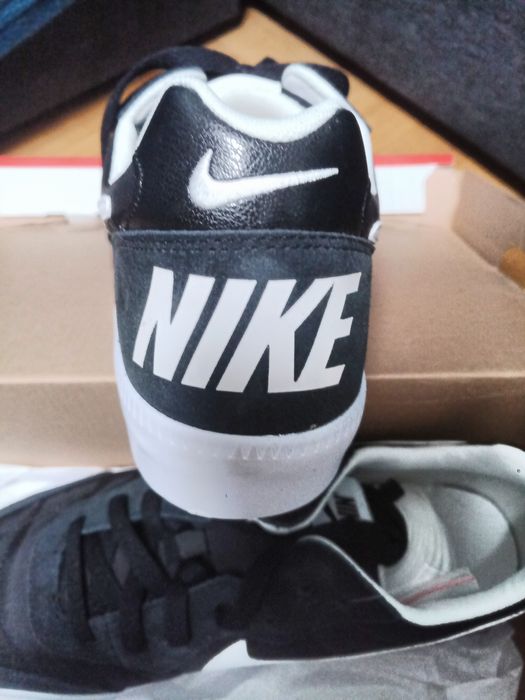 Нови  кецове Nike Tiempo