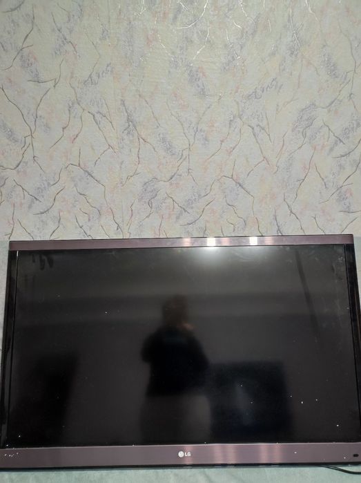 Продам телевизор