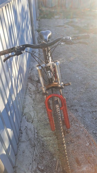 продам двух подвес на запчасти