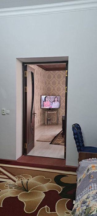 Продаётся дом в общем дворе