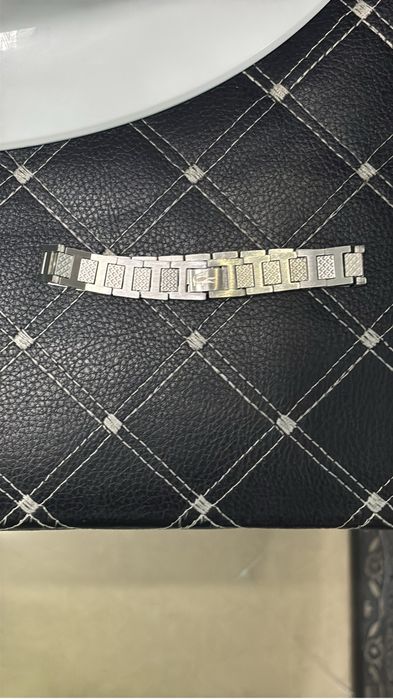 Продам браслет Lacoste