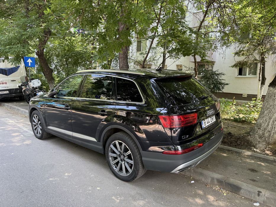 Audi Q7 V6 3.0 TDI Quattro 7 locuri