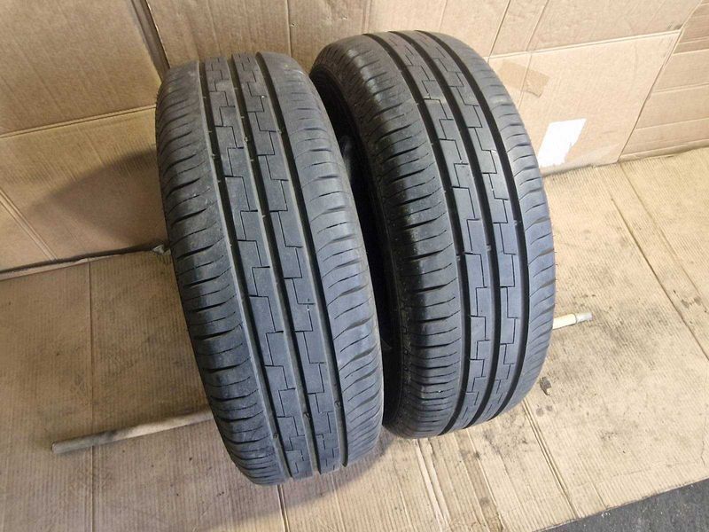 2 Minerva R15C 215/70
летни бусови гуми DOT3622