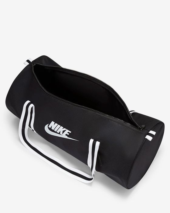 Nike Duffel Bag - 30 литра Оригинален