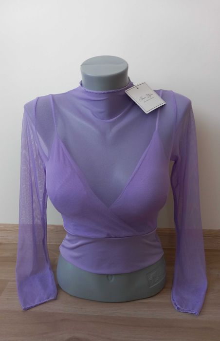 Нова стилна дамска блуза