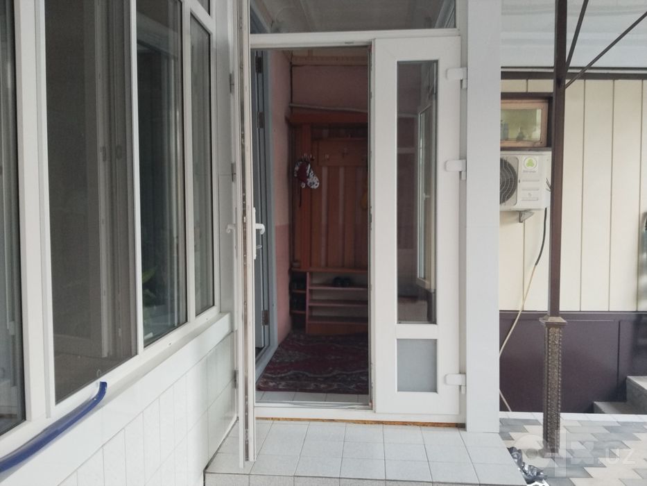 Продается участок в Алмазарском районе. (+Двор, Подвал).