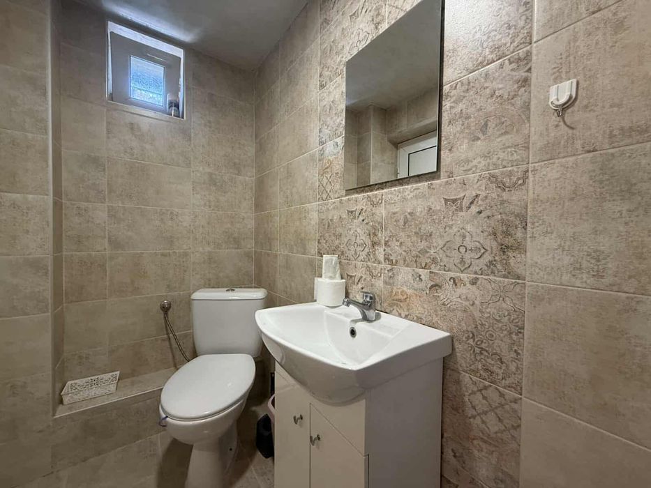 Дава се под наем Тристаен апартамент в Аксаково - 100 кв.м за 500 € - Снимка #10