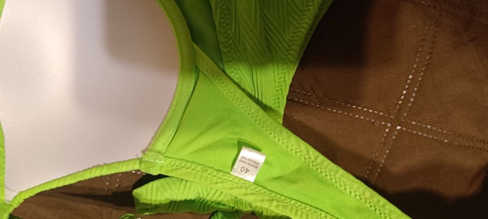 Дамски бански костюми