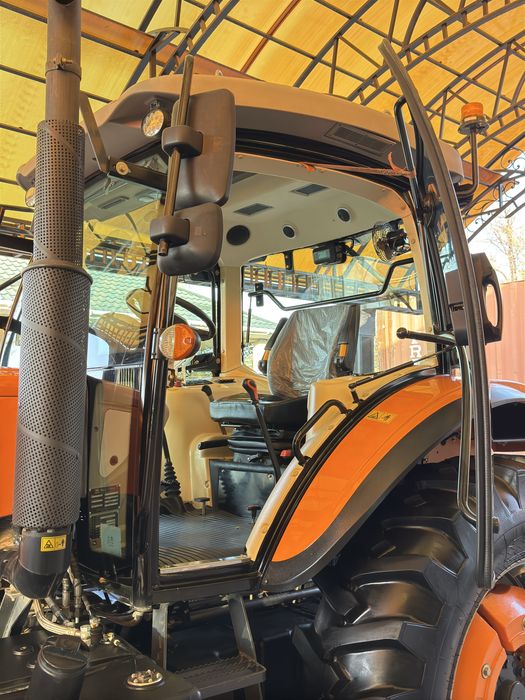 ENSAGN 1404-F трактор