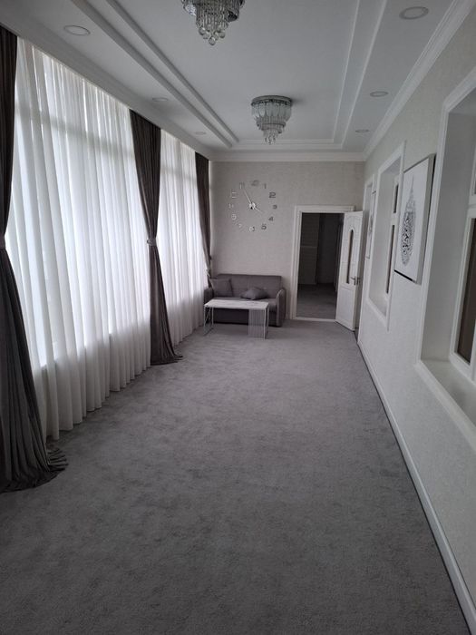 Охунбобоев Мевазор 4-сотих 4.хонали Учаска Ховли Узок муддатга Берилад