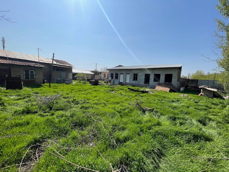 Яшнаобод туманда участок сотилади