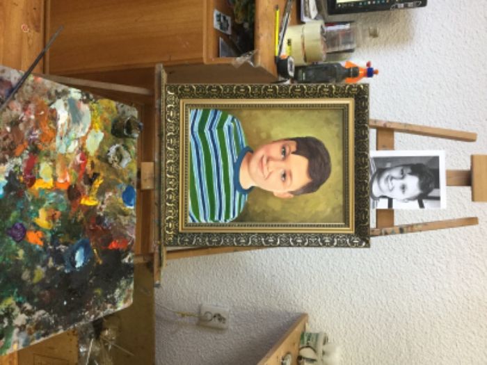 Portrete la comanda,caricaturi,cadouri originale pers. dragi