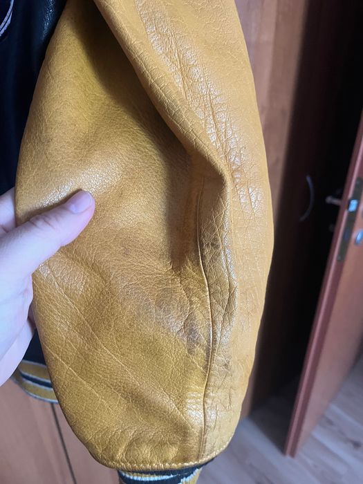 Мъжко кожено яке Zara