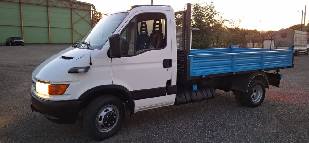 Vând Iveco Daily
