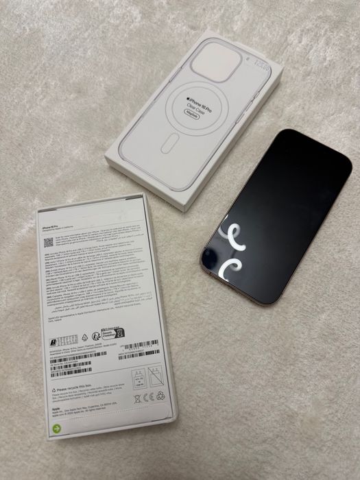 iPhone 16 Pro 256 desert titanium 100% health battery