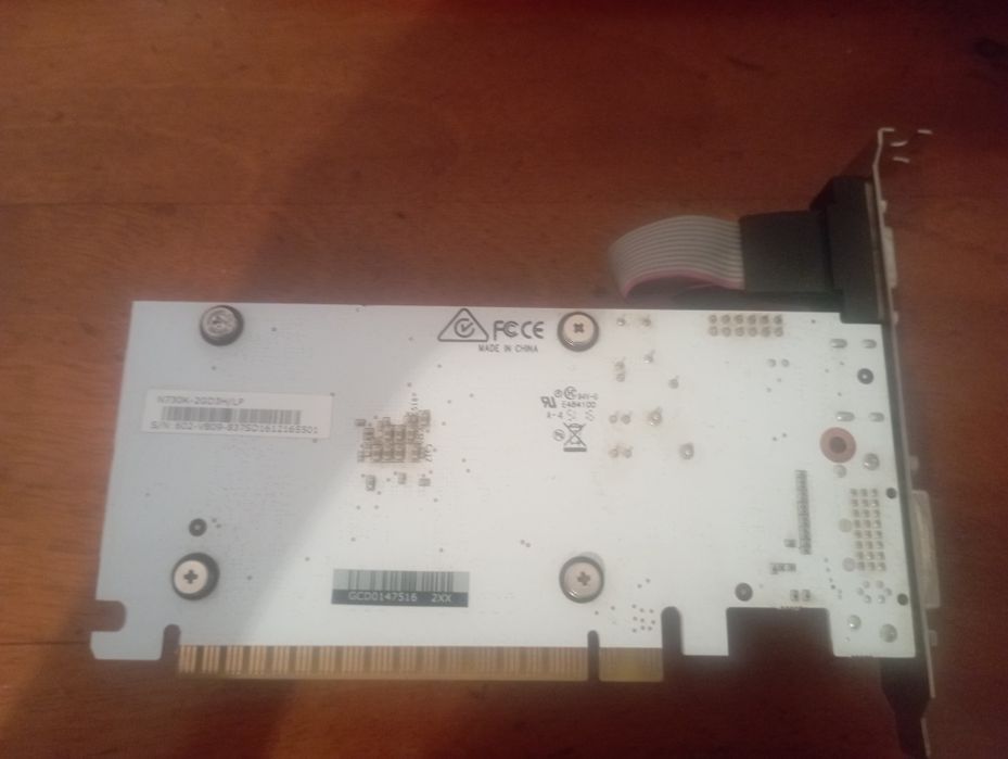 Placa video GT 730 2GB