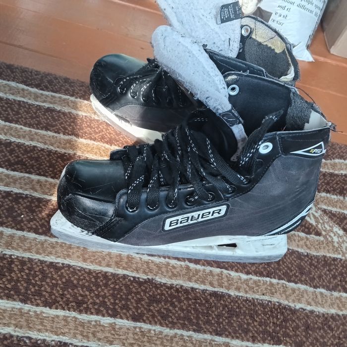 Коньки Bauer Spro