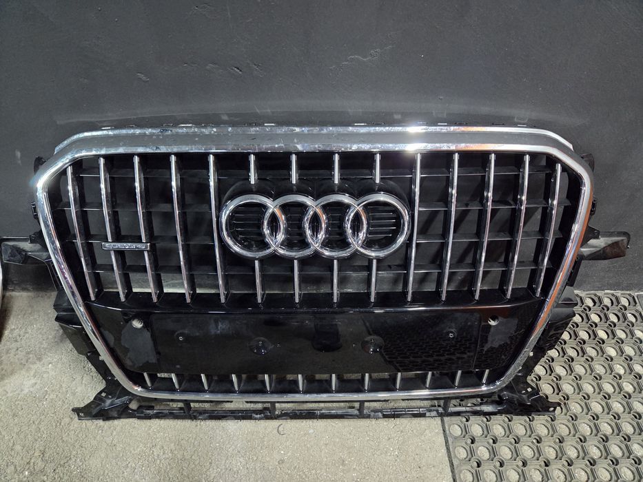 Решетки на бампер Ауди, Мерседес, Тоёта