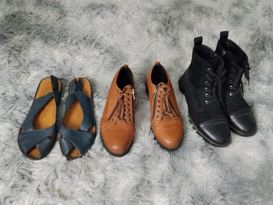 Обувь женская ношеная.