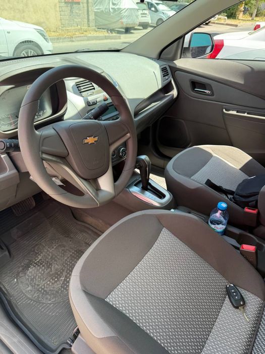 Chevrolet Cobalt 2025 — 5