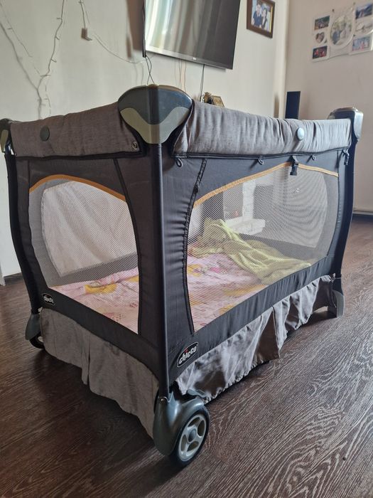 Манеж складной Chicco