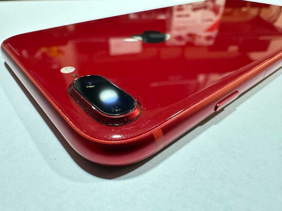 Apple iPhone 8 Plus 64GB, 83% Батерия