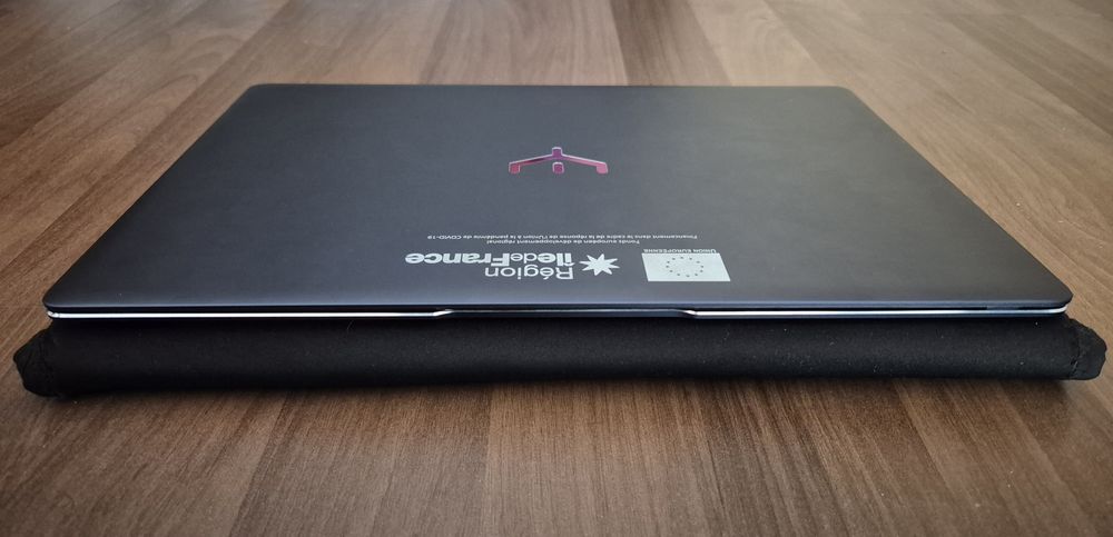 Laptop super slim UnoWhy Y13 – Stare foarte buna