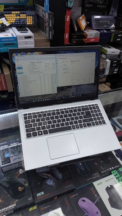 Acer aspire  CPU: I5-1135G7 OZU: Ddr4 8gb  SSD:256gb 100  634 soat