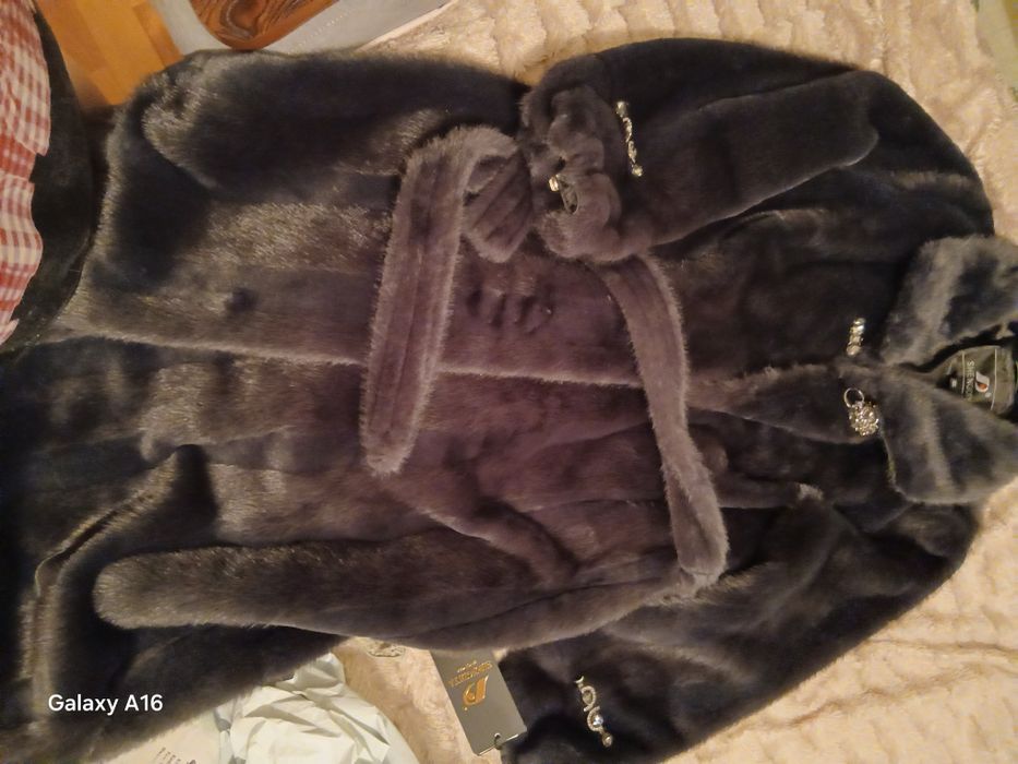 Продам норковую шубу