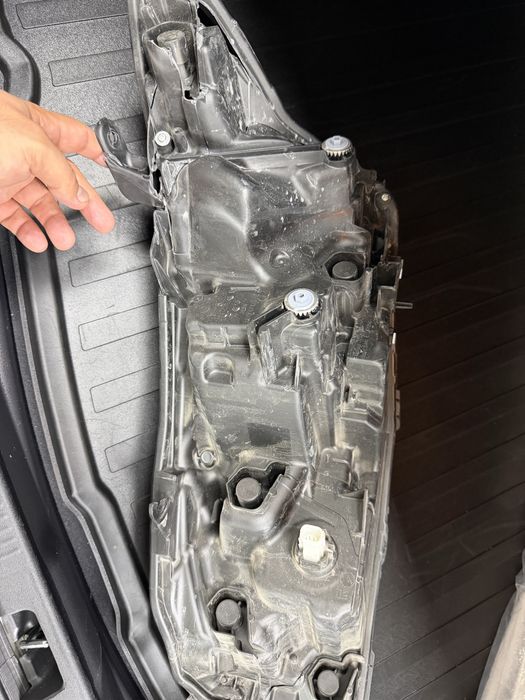 Фара правая камри 80