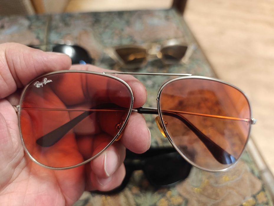 Продам солнцезащитные очки 5 штук,недорого