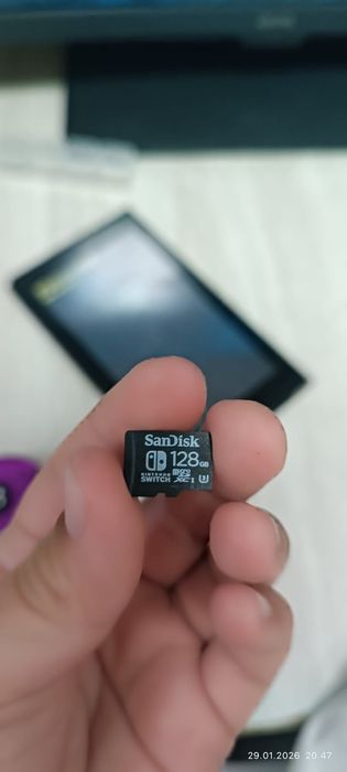 Продам прошытую nintendo switch v1