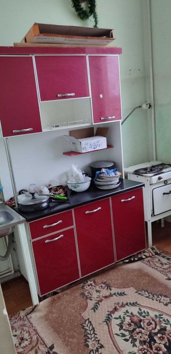 1 хоналик квартира 3 кават кирпичный дом, трикотаж