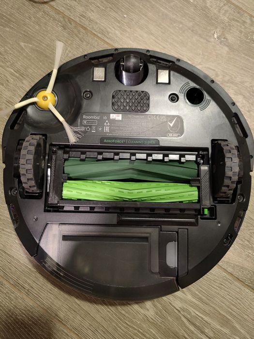 Aspirator robot iRobot Roomba i6