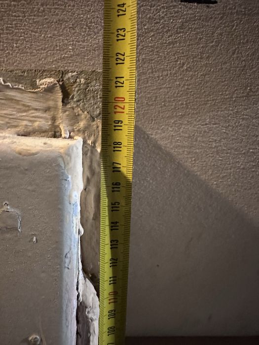 Fereastra lemn natural din renovari