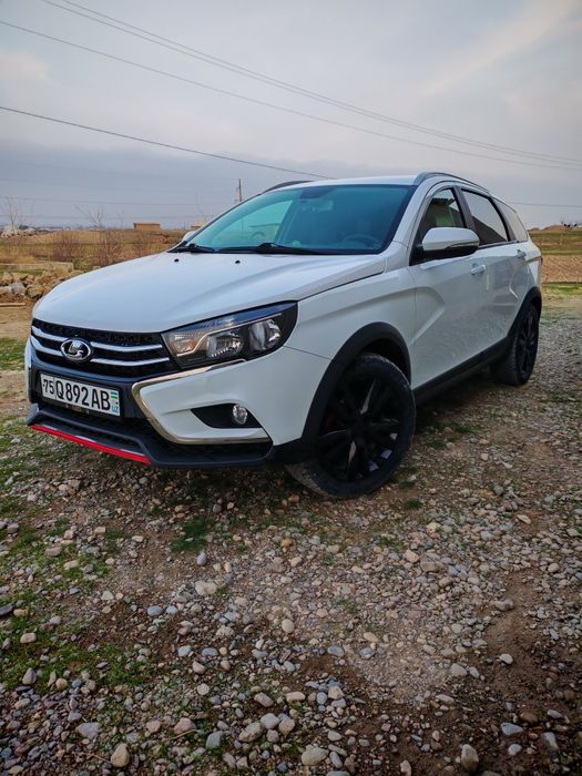 Лада веста св кросс 2019