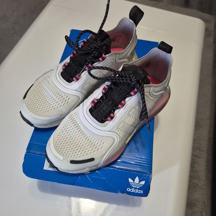 Маратонки Adidas
