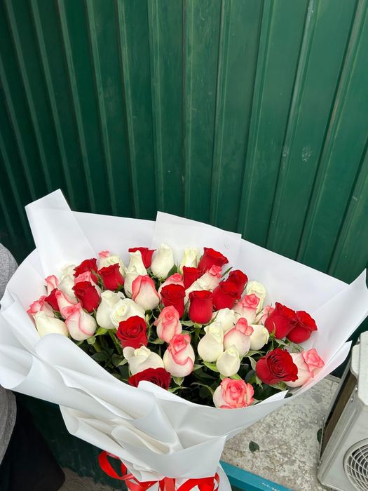 Акция, цветы, букеты