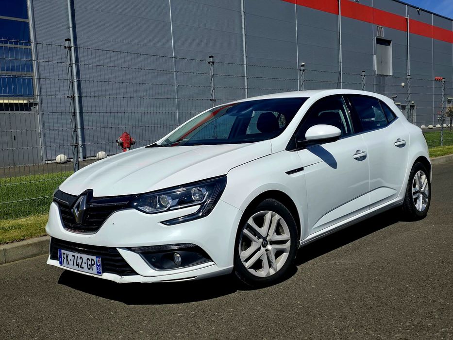 RENAULT Megane