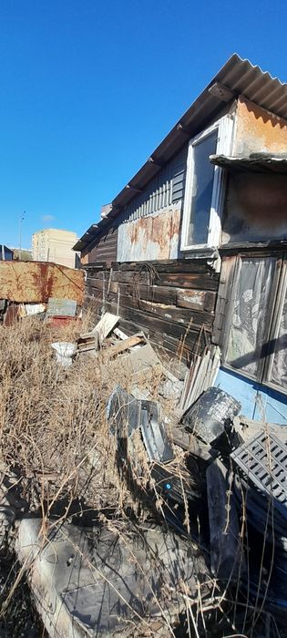 Продам баню на разбор.