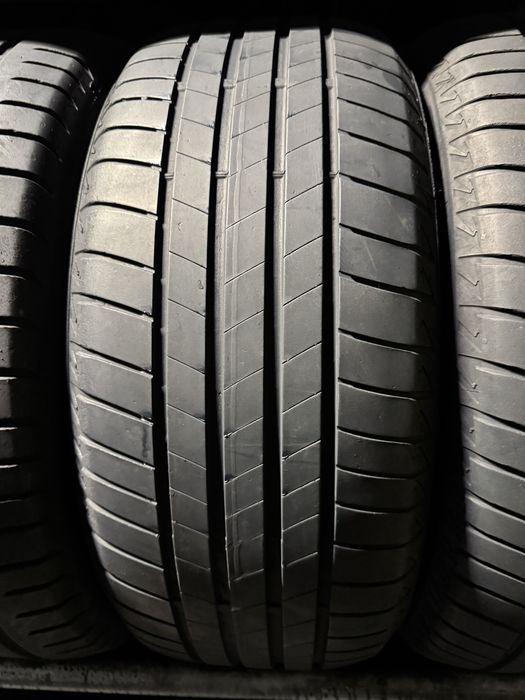 Anvelope 235/50/18 Bridgestone