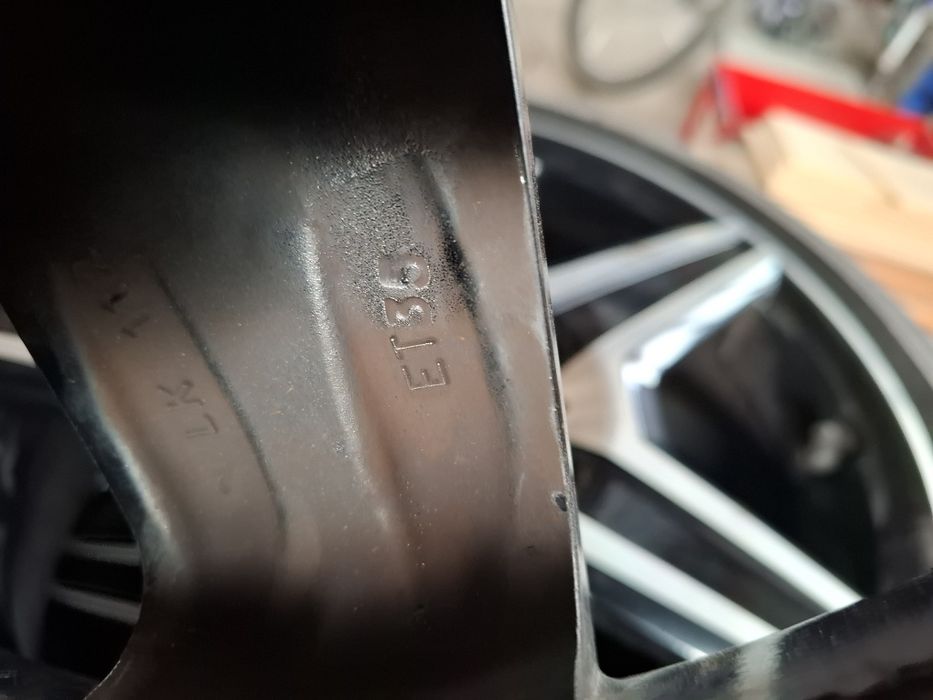 Roti 225 45 r17 bridgestone