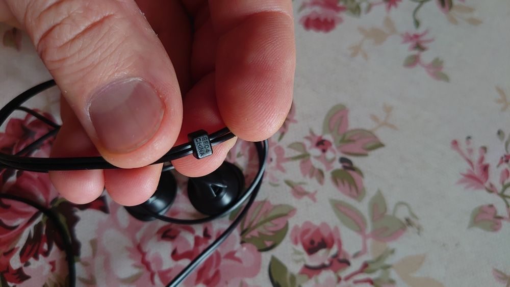 Наушники,sony mdr-e804