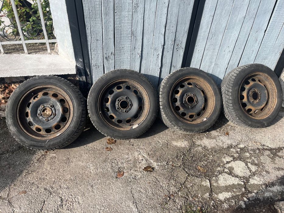 Железни джанти с гуми за BMW