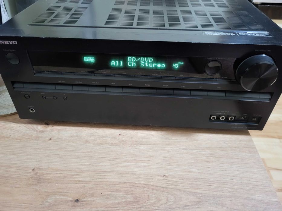 Ресивър ONKYO TX-NR509 (за ремонт)