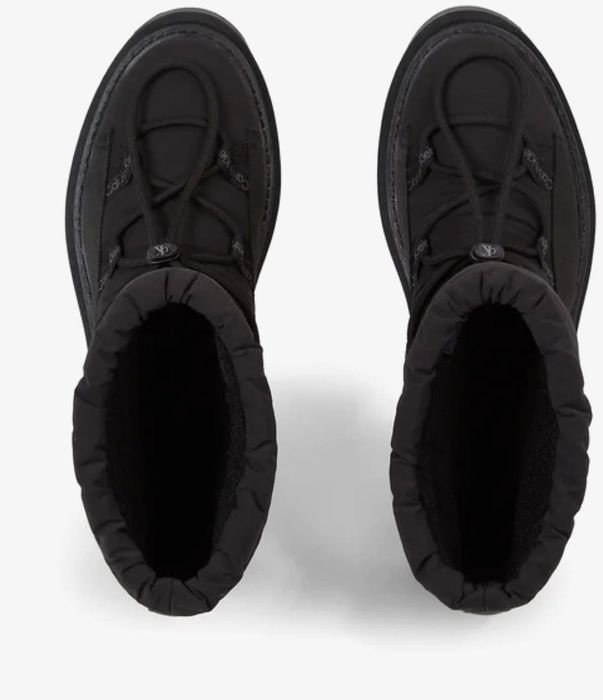 Calvin Klein Jeans- апрески, 40 номер