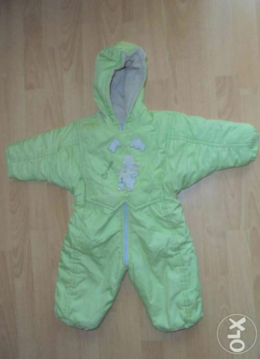 Космонавт размер 12-18 м.